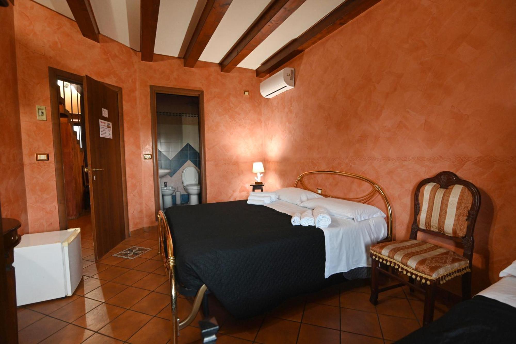 B&B L'Infiorescenza New Syracuse ภายนอก รูปภาพ